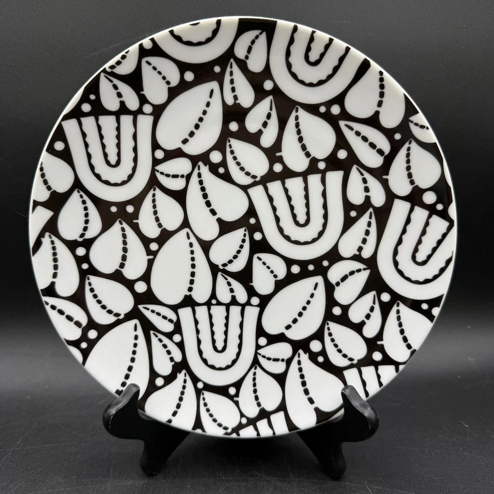 notNeutral Cooper Hewitt Josef Hoffmann Plates Set of 4 Black White Geometric
